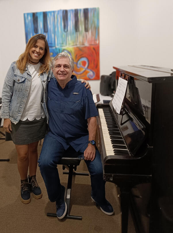 Clase de piano en Sounds & Voices Academia de Música, ubicada en la Trinidad, Baruta. Caracas - Venezuela