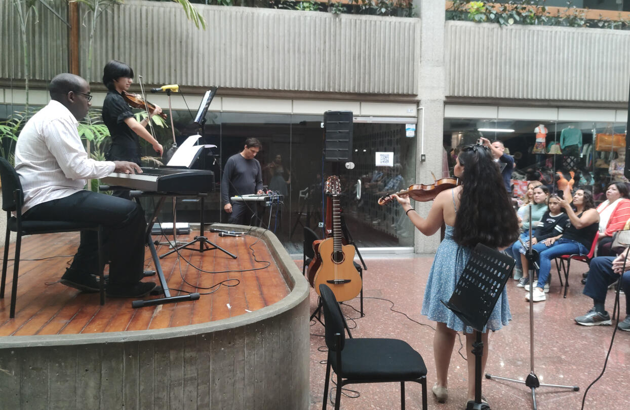 Concierto de Sounds & Voices Academia de Música, ubicada en la Trinidad, Baruta. Caracas - Venezuela